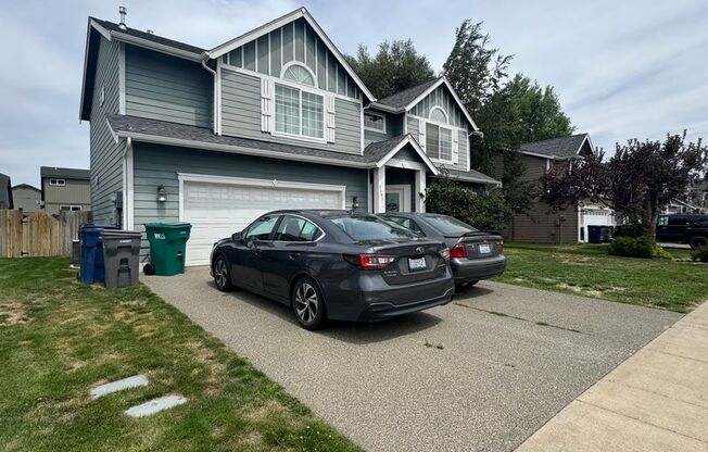 HUGE PET FRIENDLY Rental
