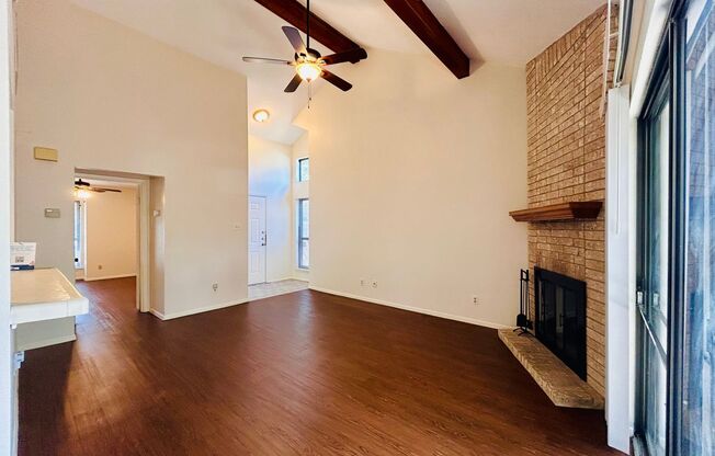 3801 Manchaca Rd #1 78704 | 1 bed 1 bath $1495