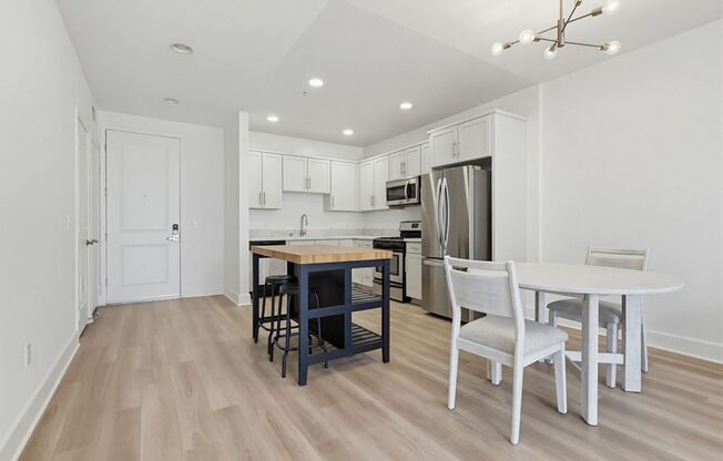 2 beds, 2 baths, 1,127 sqft, $3,500, Unit 208