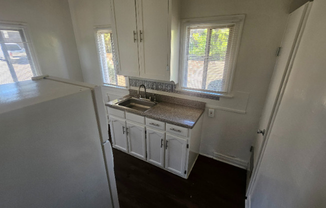 3707 MONON ST