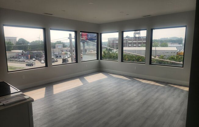 2 BLOCKS FROM BEACHMONT TRAIN STATION CALL FOR COST DETAILS