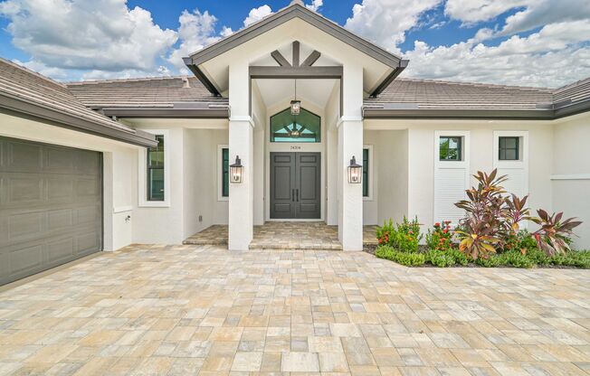 **Custom built 4 Bedroom 3 bathroom Pool home- Naples Reserve- ANNUAL LEASE**