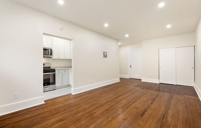 Studio, 1 bath, 463 sqft, $1,595, Unit 509