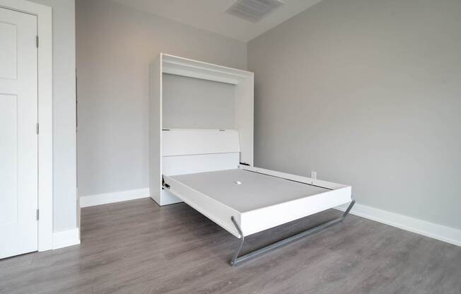 Studio at Grand Rapids Apartments | Gateway at Belknap Apartments in Grand Rapids, MI