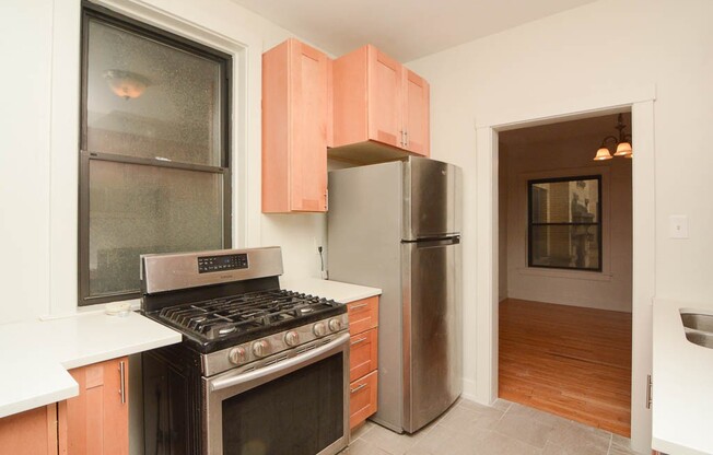 3522 BROADWAY