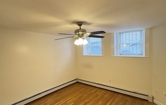 Studio, 1 bath, 525 sqft, $1,975, Unit B