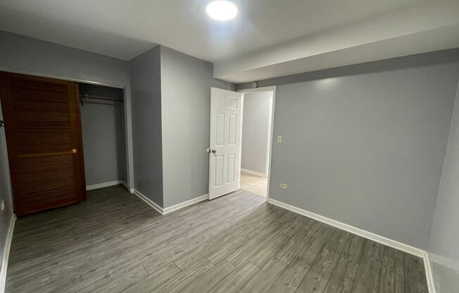 5 beds, 1 bath, $1,500, Unit Basement