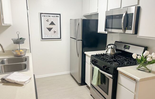 1 bed, 1 bath, 646 sqft, $1,895, Unit 0313