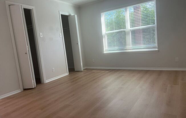 2 beds, 1 bath, 992 sqft, $1,400, Unit ABB-2-133