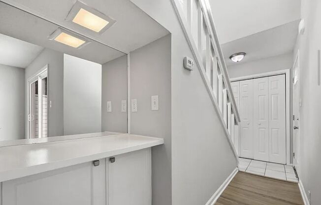 Welcome to this charming 2-bedroom, 1.5-bathroom Townhouse located in the vibrant city of Charlotte, NC