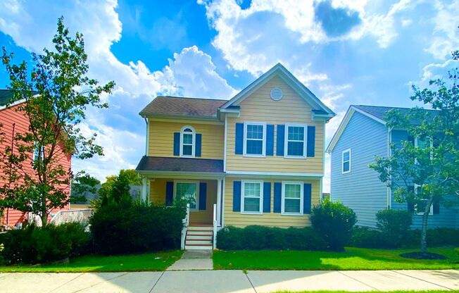 Beautiful 3 Bed 2.5 Bath House