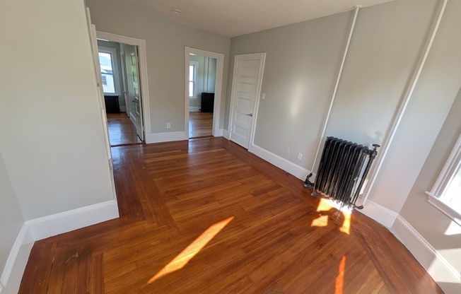 135 READVILLE ST