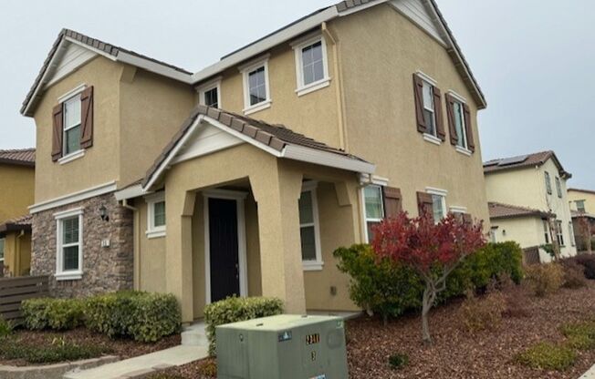 Home for Rent in Roseville, CA