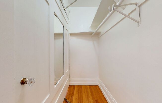 Studio, 1 bath, 489 sqft, $1,628, Unit 223