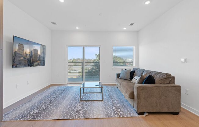 1 bed, 1 bath, 625 sqft, $1,395, Unit 203