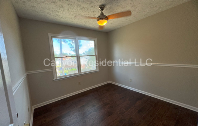 3 beds, 2.5 baths, $1,945