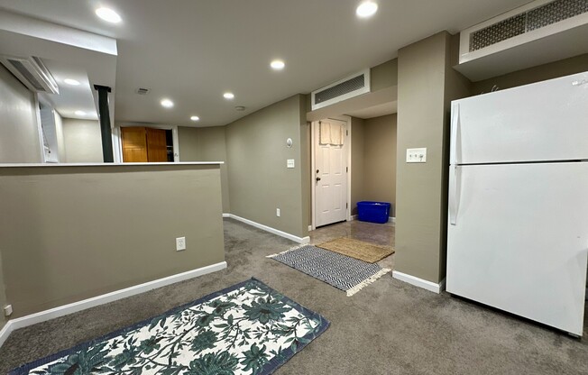46 PARKTON RD