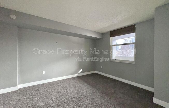 2 beds, 2 baths, 873 sqft, $1,725, Unit 106