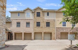 1402 Parker Ln Apt 4