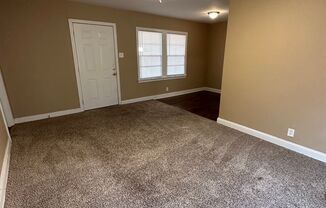 2 beds, 1 bath, $900