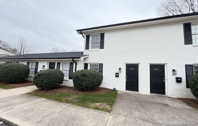 Oakwood Villa Apartments