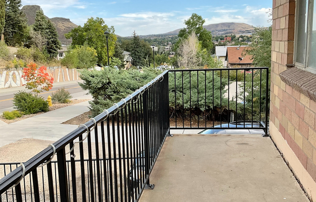 300-320 Washington Avenue