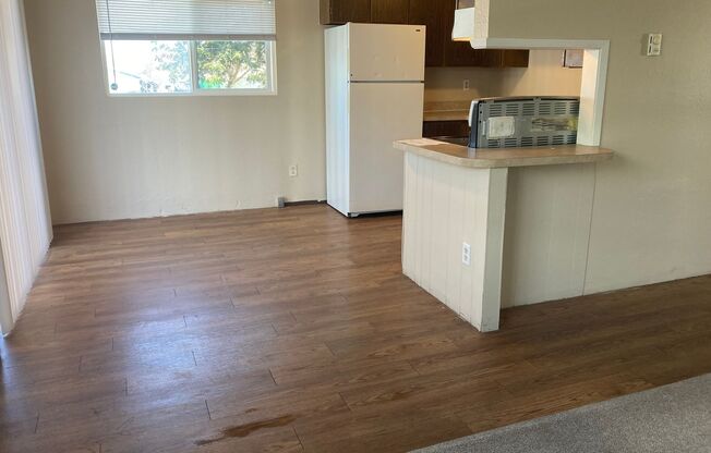 MP137 - 2945-2951 N Lee St