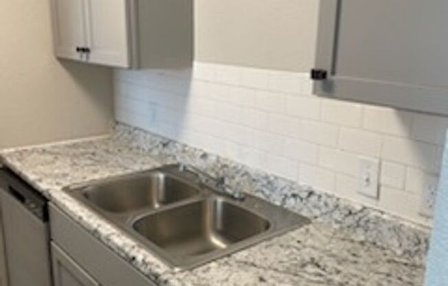 1 bed, 1 bath, 630 sqft, $749, Unit 2723-205