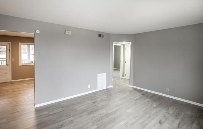105 LAWRE CIR