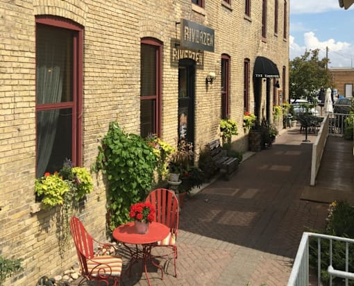 Courtyard View at Kassenborg, Moorhead, Minnesota