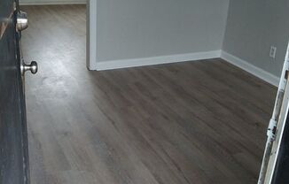 ASTRO APARTMENTS 2044-2050-2056 S Broadway