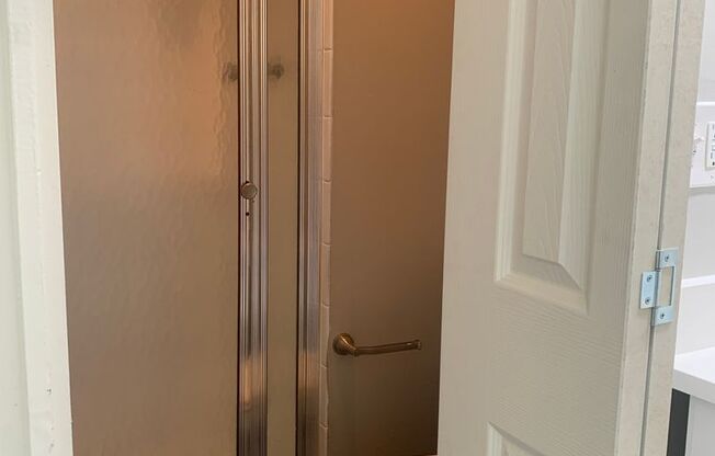 3 beds, 2 baths, 1,034 sqft, $1,125, Unit 69A-R