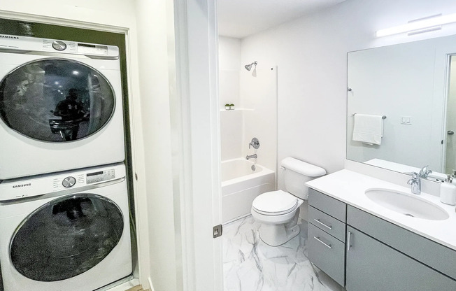 1 bed, 1 bath, 635 sqft, $1,750, Unit 307