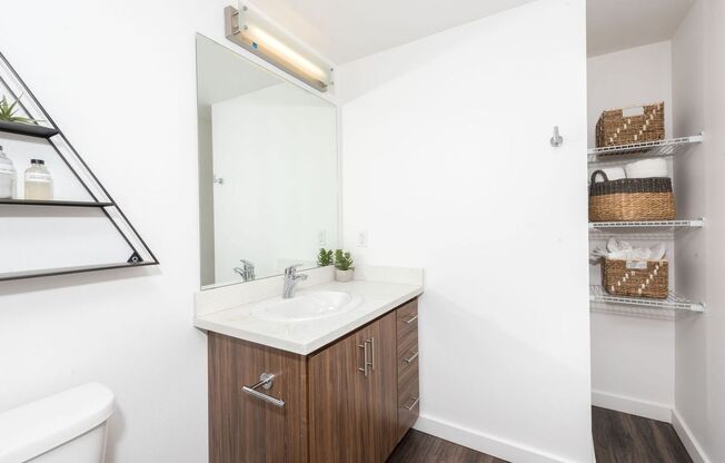 1 bed, 1 bath, 580 sqft, $1,450, Unit 212