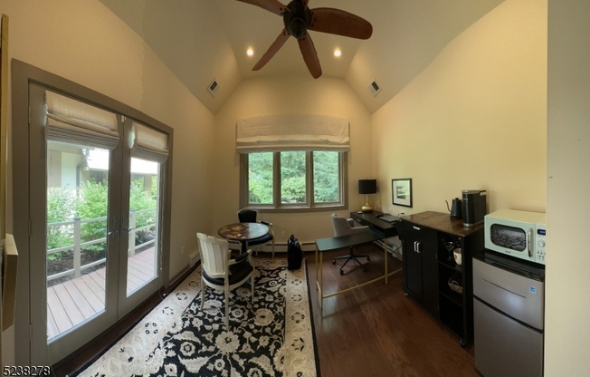 30 WOODS END RD