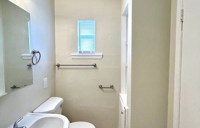 1 bed, 1 bath, $835, Unit SC519