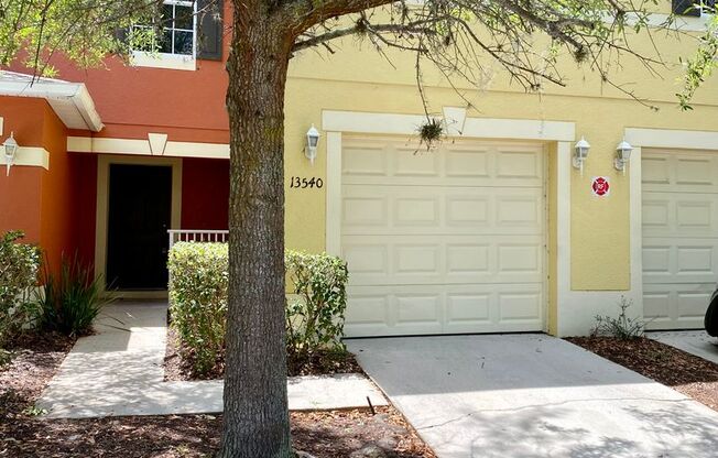 3/2.5 Townhouse For Rent in SouthMeadow