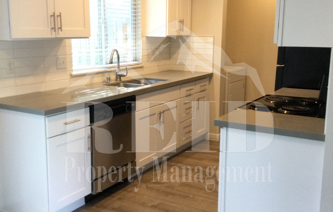 Bremerton spacious duplex.