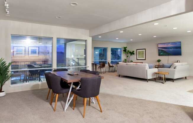 Evergreen Ridge Clubhouse Lounge