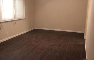 2 beds, 1 bath, $1,200