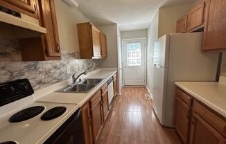 1 bed, 1 bath, $850, Unit Unit B