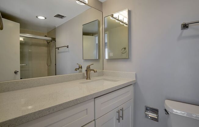 2 beds, 2.5 baths, $2,195, Unit # 3F