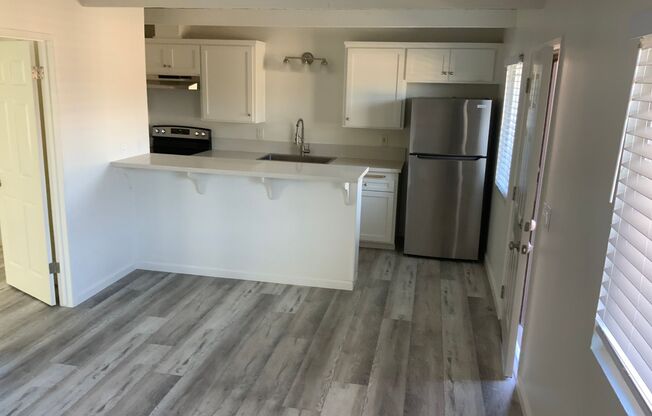 1 bed, 1 bath, 550 sqft, $1,795, Unit 11