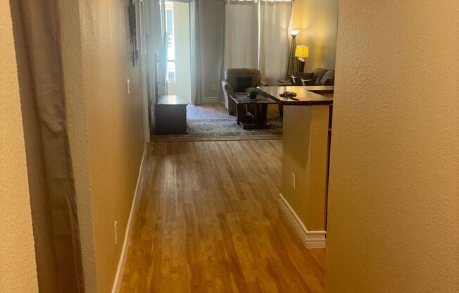 2 beds, 2 baths, $2,195, Unit 213