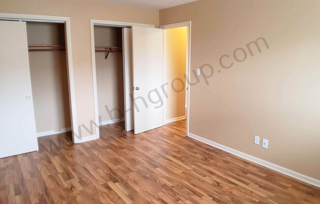 2 beds, 1 bath, 700 sqft, $1,015