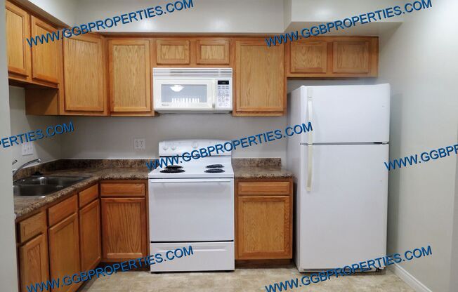 10 Bay Shore Ave