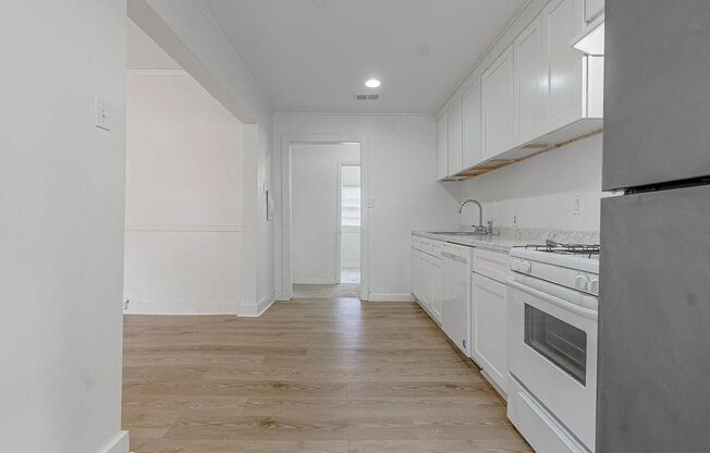 4 bedroom, 2 bathroom near the University of Memphis