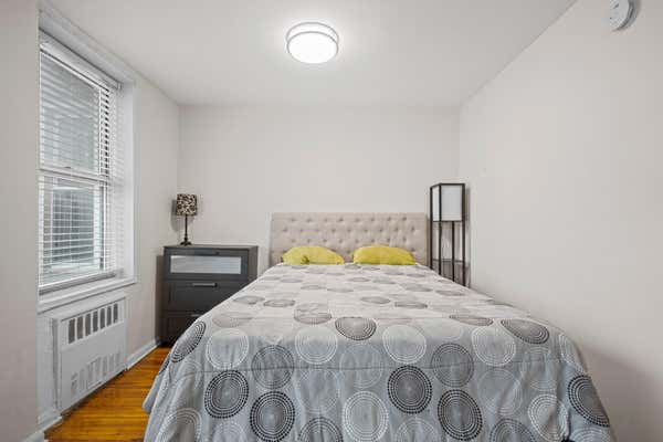 720 E 31 ST