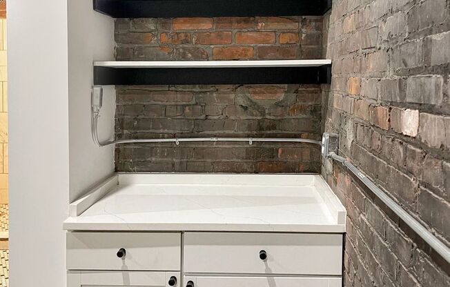 1 bed, 1 bath, 525 sqft, $1,475, Unit House