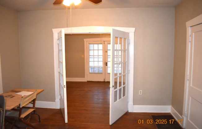 2110 SPEED AVE